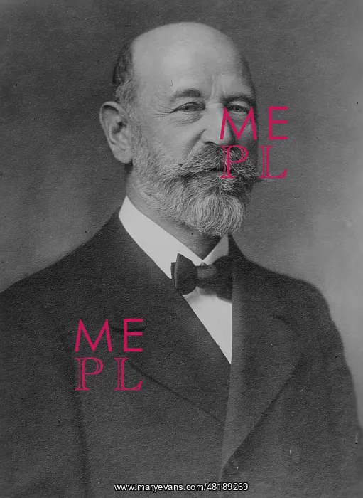 : Heinrich Buessing : Heinrich Buessing
