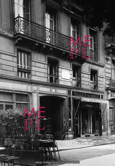  : Heinrich Heine Residence