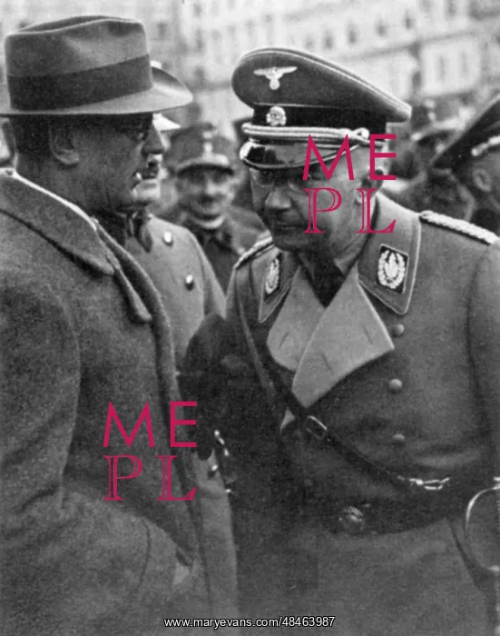 : HEINRICH HIMMLER : HEINRICH HIMMLER