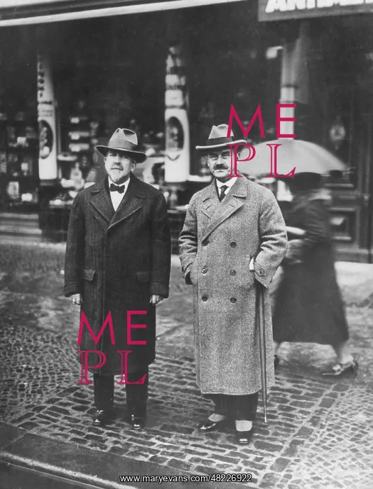 : Heinrich and Thomas Mann, 1928 : Heinrich and Thomas Mann, 1928