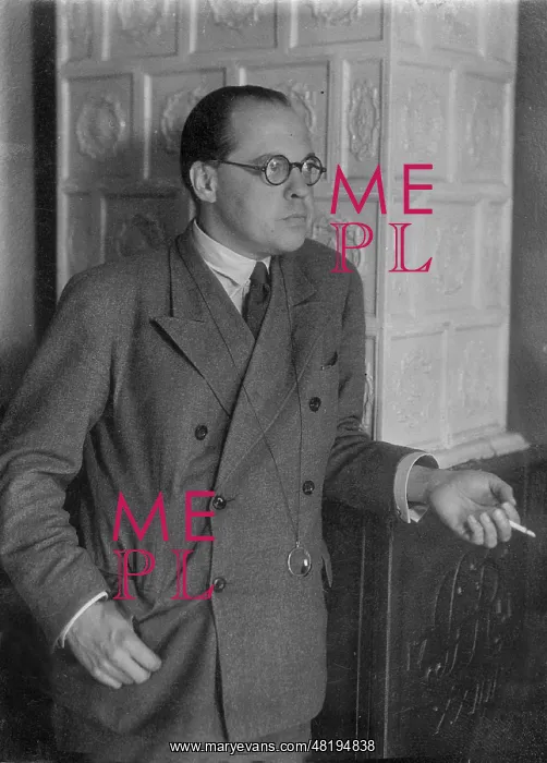 : Heinrich XLV : Heinrich XLV