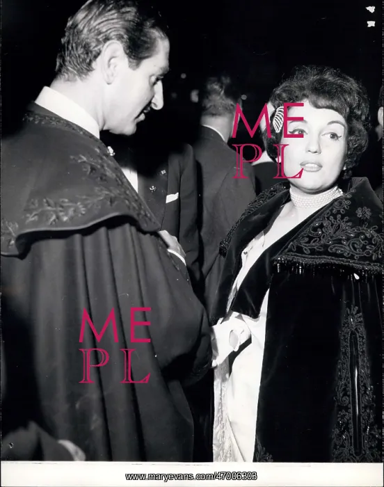 : Heirs - Heiress - Royalty - Socialites : Heirs - Heiress - Royalty - Socialites