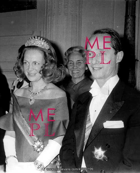 : Heirs - Heiress - Royalty - Socialites : Heirs - Heiress - Royalty - Socialites