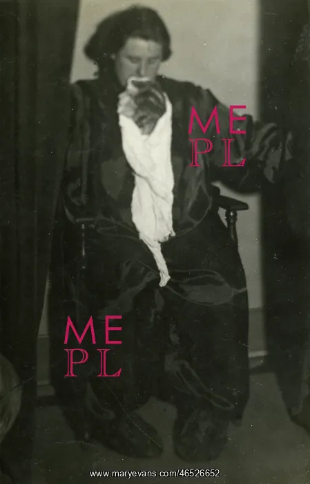 : Helen Duncan emitting ?ectoplasm? from her mouth : Helen Duncan emitting ?ectoplasm? from her mouth