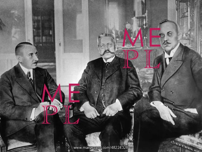 : Helfferich, Hindenburg and Ludendorff, 1919 : Helfferich, Hindenburg and Ludendorff, 1919