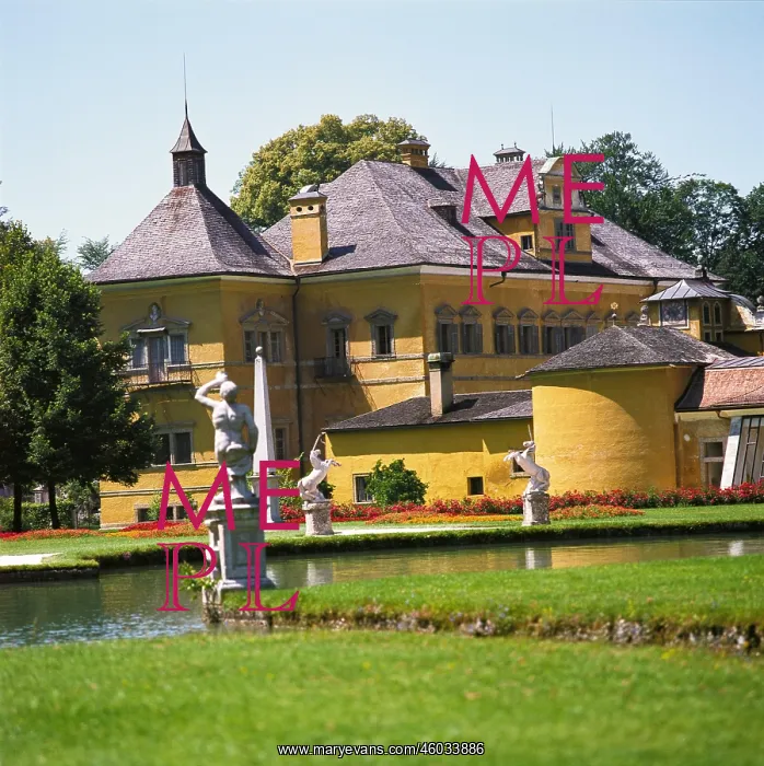  : Hellbrunn castle