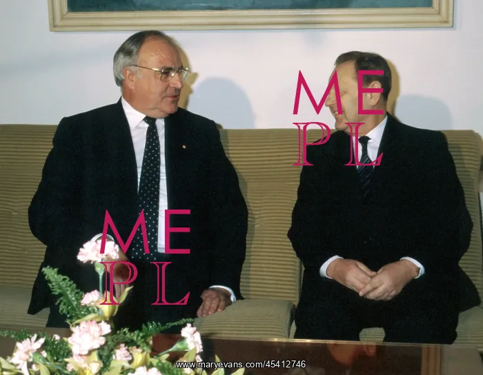  : Helmut Kohl - Milos Jakes