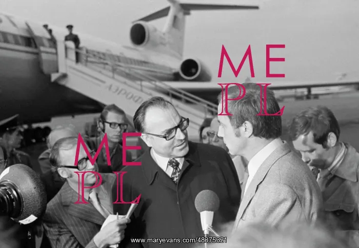 : Helmut Kohl visits USSR : Helmut Kohl visits USSR
