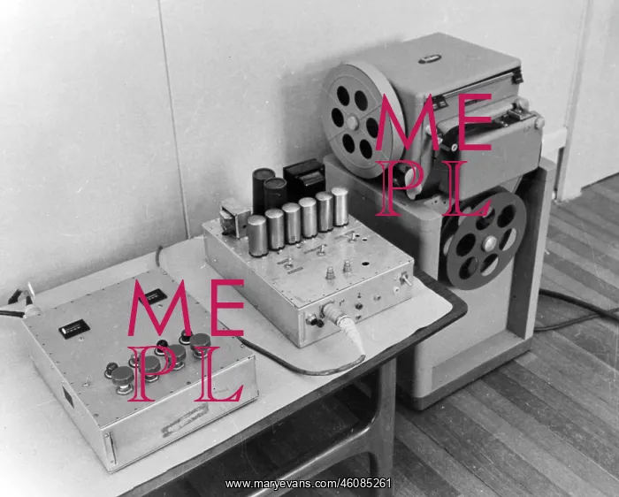 : Helmut Schmidt's random number generator : Helmut Schmidt's random number generator