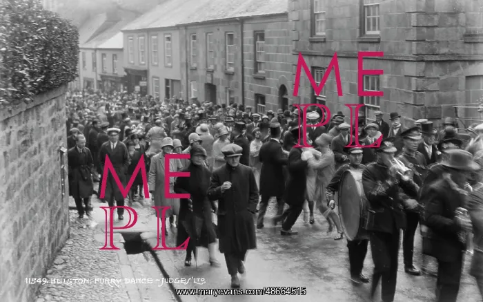 : Helston Furry Dance : Helston Furry Dance