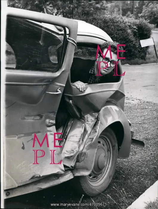 : Henry Cooper and his battered Ford Popular : Henry Cooper and his battered Ford Popular