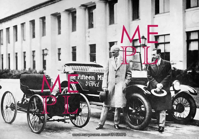 : Henry Ford and his son Edsel, 1927 : Henry Ford and his son Edsel, 1927