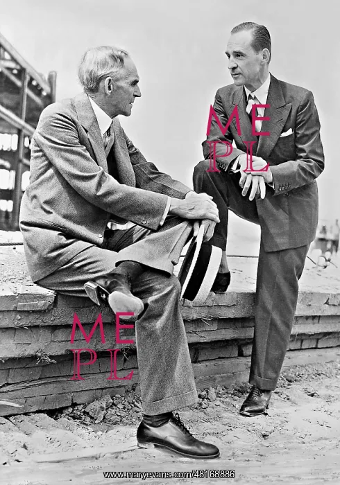 : Henry Ford and his son Edsel : Henry Ford and his son Edsel
