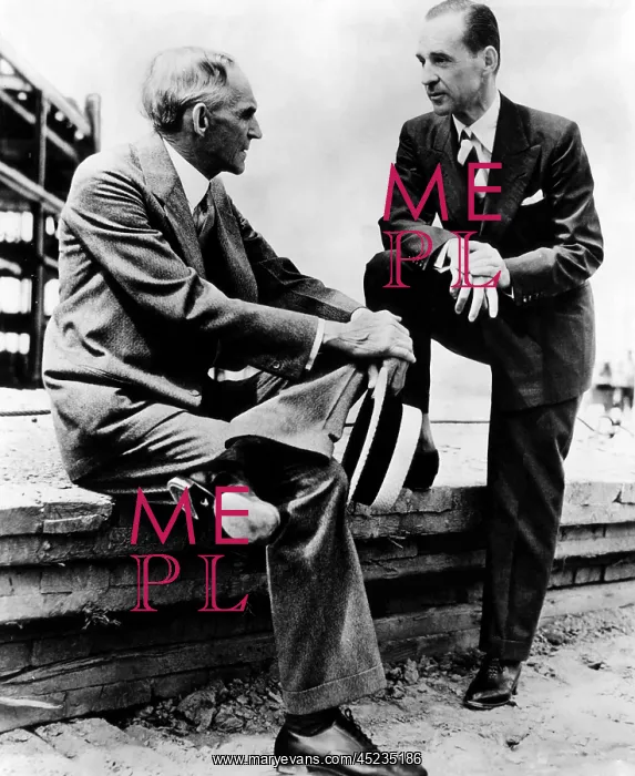 : Henry Ford and his son, Edsel Ford, in front ? : Henry Ford and his son, Edsel Ford, in front ?