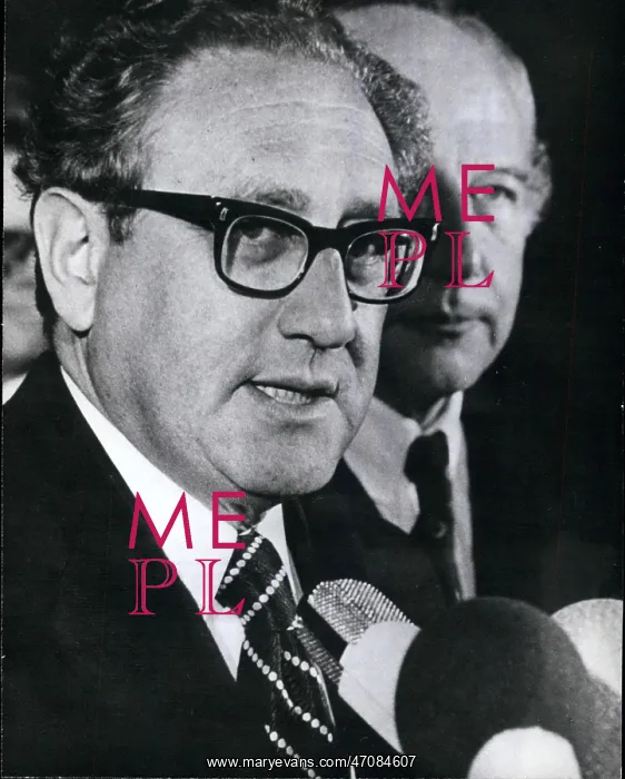 : Henry Kissinger and Walter Scheel in Germany : Henry Kissinger and Walter Scheel in Germany