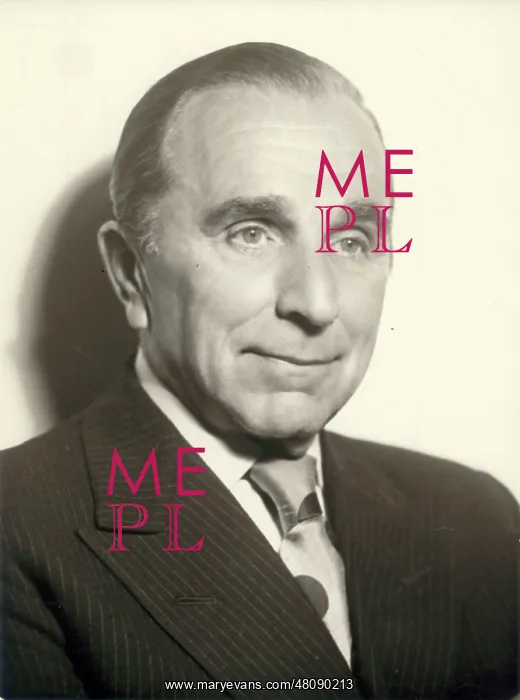  : Henry Kremer