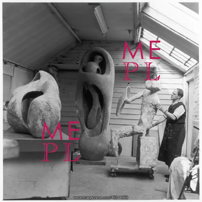 : HENRY MOORE (1898-1986) : HENRY MOORE (1898-1986)