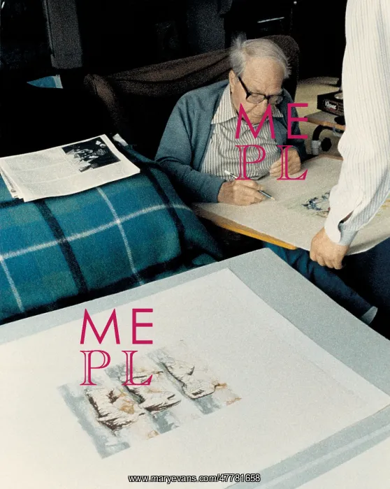 : Henry Moore at Home, 1984 : Henry Moore at Home, 1984