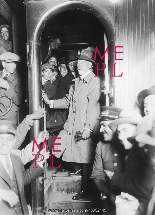 : Henry of Prussia on a train in Mexico, 1926 : Henry of Prussia on a train in Mexico, 1926