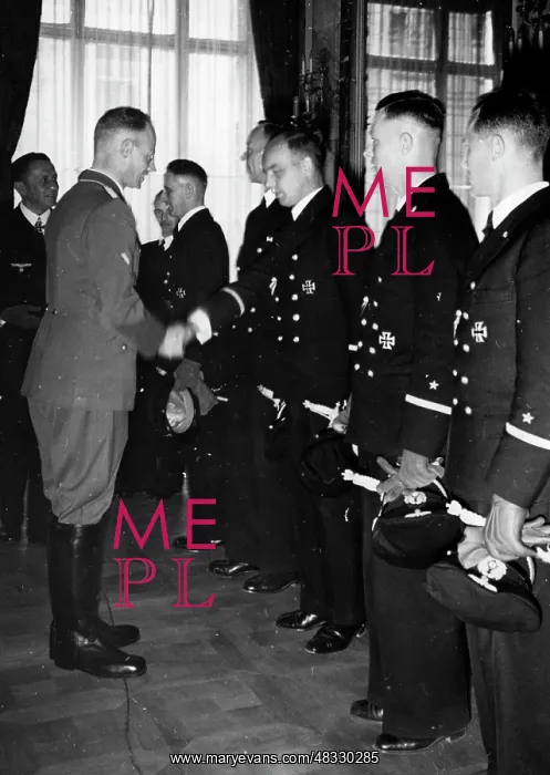: Herbert Backe with Prisenkommandos, 1941 : Herbert Backe with Prisenkommandos, 1941