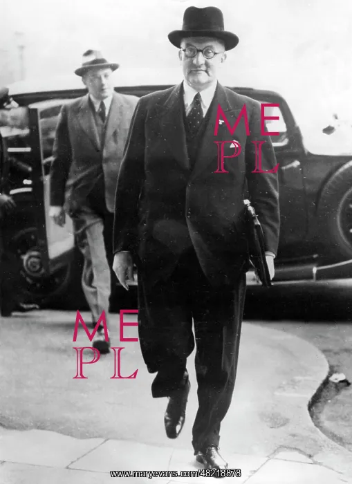 : Herbert von Dirksen : Herbert von Dirksen
