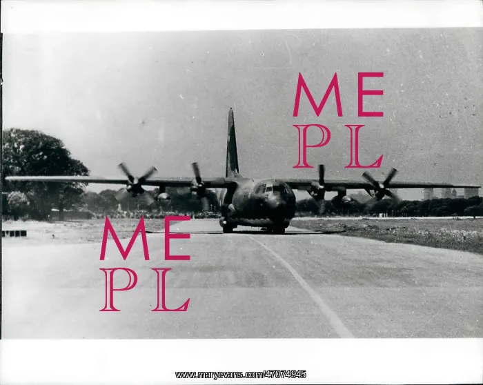 : Hercules aircraft, Buenos Aires, new route via South Pole : Hercules aircraft, Buenos Aires, new route via South Pole