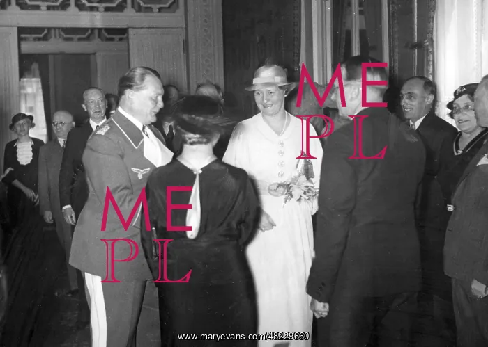 : Hermann and Emmy Goering in Berlin, 1935 : Hermann and Emmy Goering in Berlin, 1935