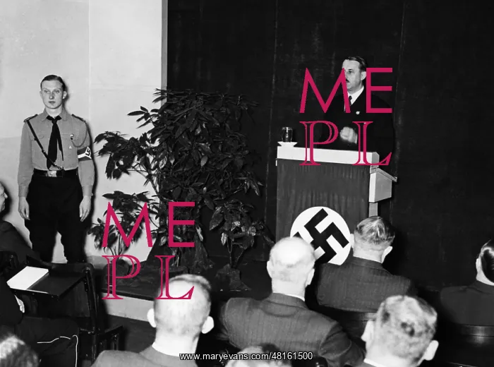 : Hermann Esser : Hermann Esser