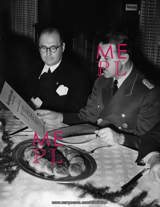 : Hermann Esser : Hermann Esser