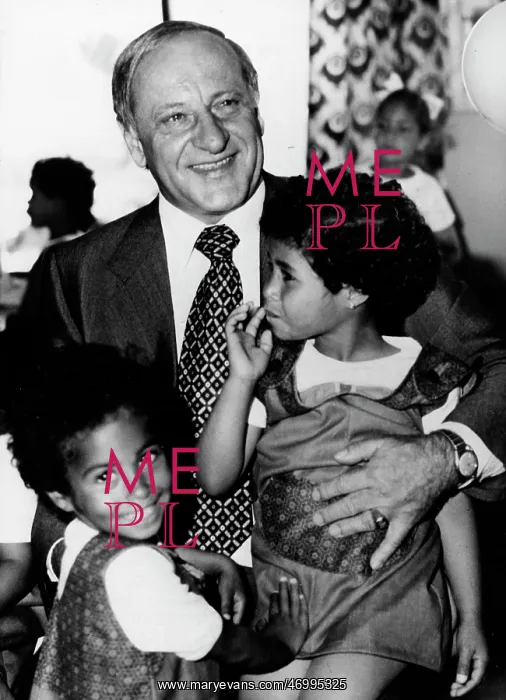 : Hermann Gmeiner : Hermann Gmeiner