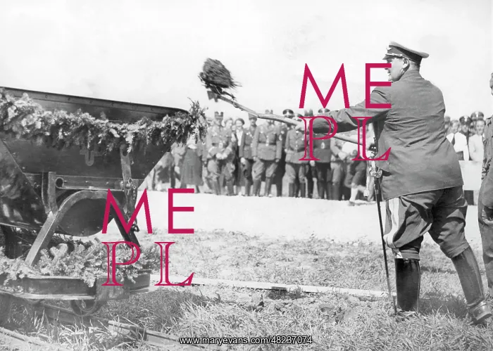 : Hermann Goering : Hermann Goering