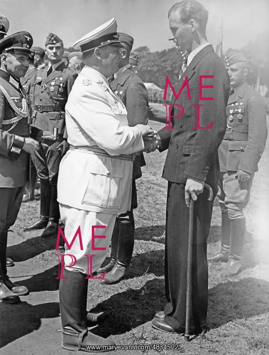 : Hermann Goering at the Condor Legion in the Doeberitz Heath : Hermann Goering at the Condor Legion in the Doeberitz Heath