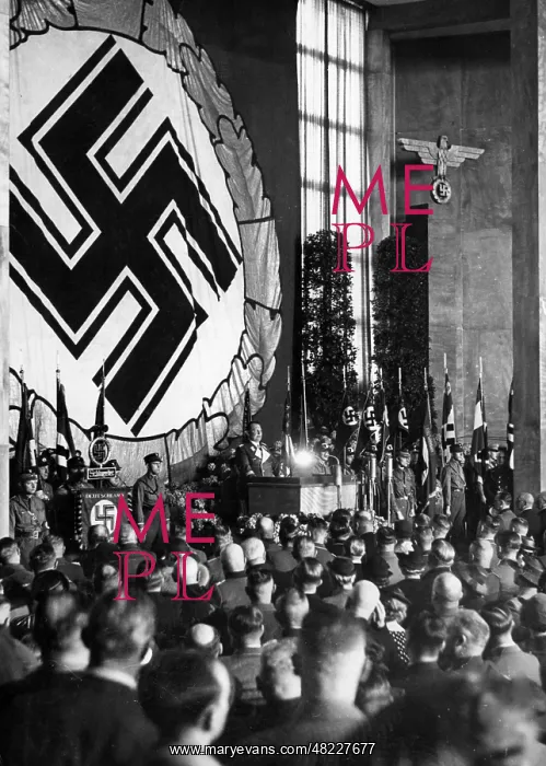 : Hermann Goering opens the exhibition Schaffendes Volk (P : Hermann Goering opens the exhibition Schaffendes Volk (P