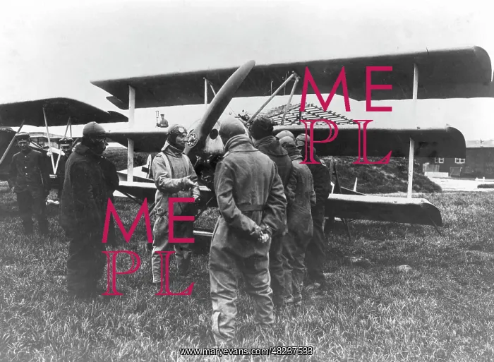 : Hermann Goering with pilots 1917-1918 : Hermann Goering with pilots 1917-1918