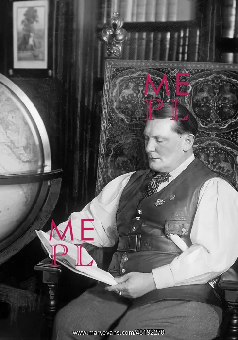 : Hermann Goring in his office in Karin Hall, 1938 : Hermann Goring in his office in Karin Hall, 1938