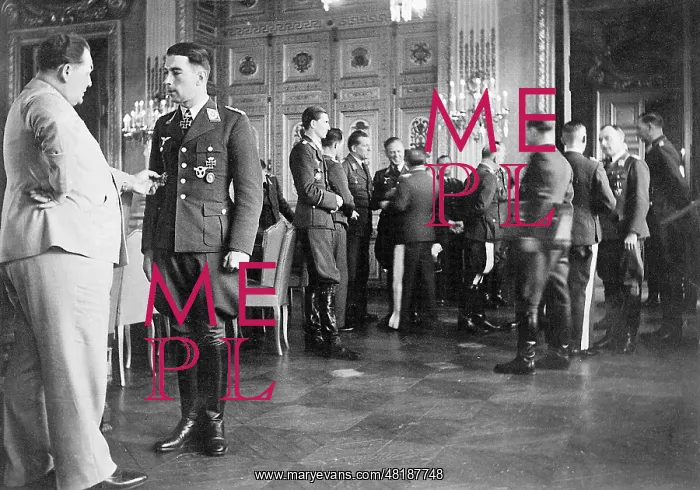 : Hermann Goring with Werner Molders, 1941 : Hermann Goring with Werner Molders, 1941