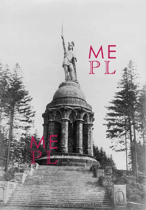 : Hermann Monument in the Teutoburg Forest : Hermann Monument in the Teutoburg Forest