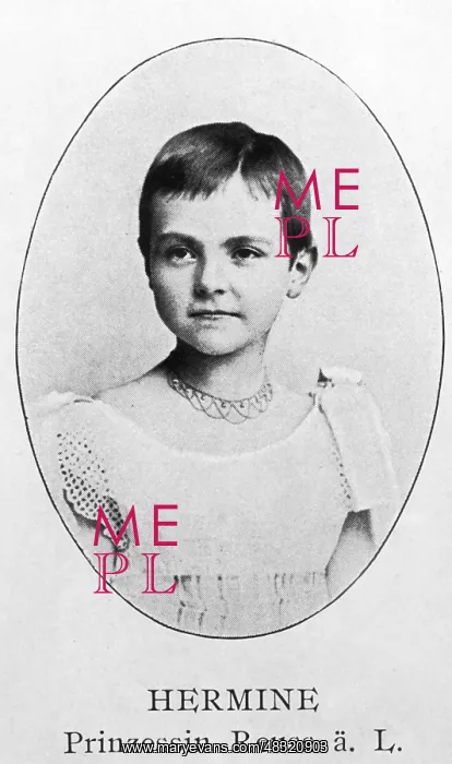 : Hermine Reuss Elder Line as child, around 1892 : Hermine Reuss Elder Line as child, around 1892