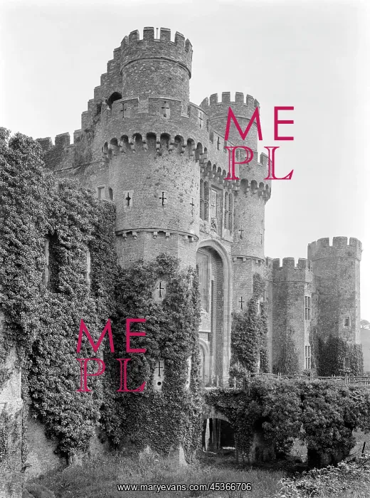 : Herstmonceux Castle : Herstmonceux Castle