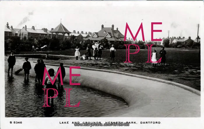 : Hesketh Park, Dartford, Kent : Hesketh Park, Dartford, Kent