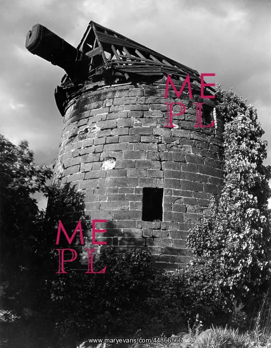 : HESWALL WINDMILL : HESWALL WINDMILL