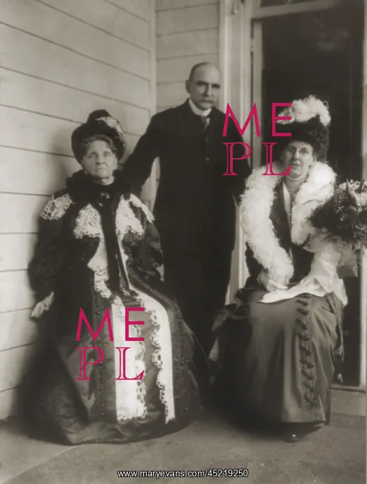 : Hetty Green 1835-1916 with her daughter ? : Hetty Green 1835-1916 with her daughter ?