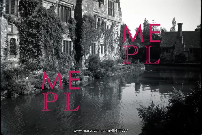 : Hever Castle, Edenbridge, Kent : Hever Castle, Edenbridge, Kent