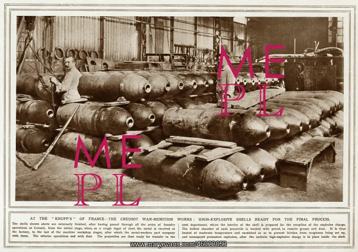 : High explosive shells ready for the final process at Creusot : High explosive shells ready for the final process at Creusot