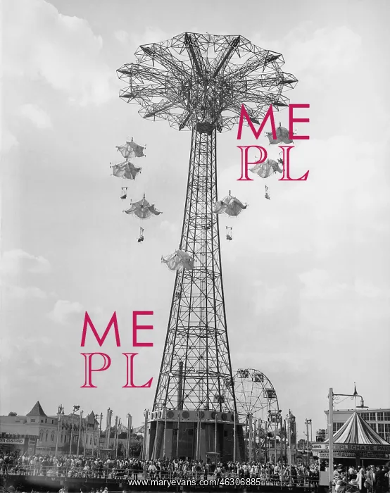 : High flying parachute chairs ride at funfair : High flying parachute chairs ride at funfair