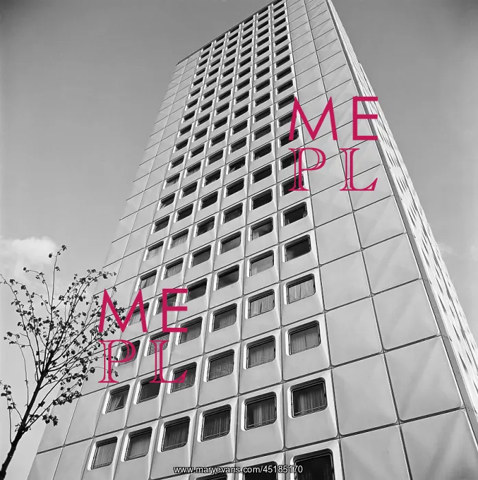 : High Rise Flats : High Rise Flats