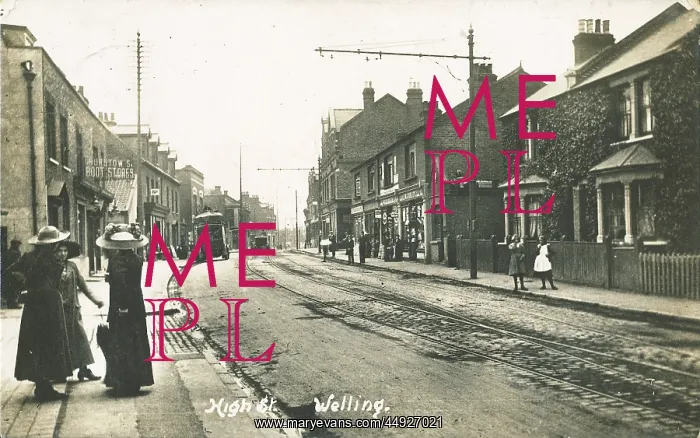 : High St, Welling : High St, Welling