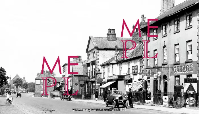  : High Street, Bawtry early 1900's
