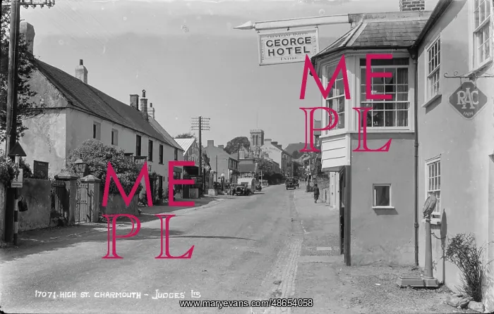 : High Street Charmouth : High Street Charmouth