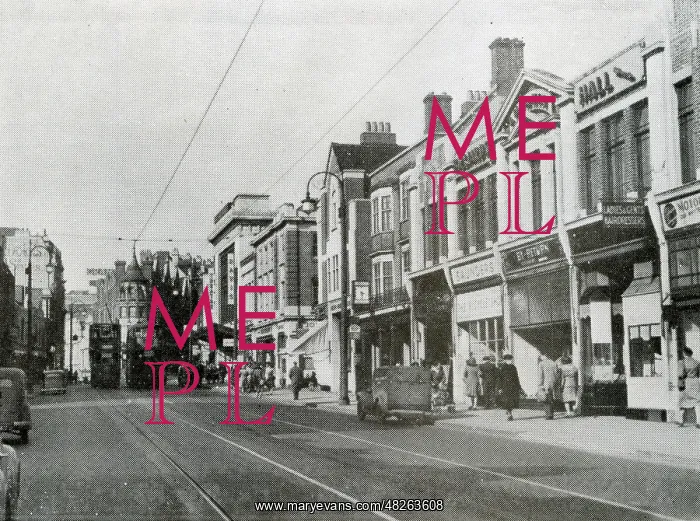  : High Street, Croydon, with Trams